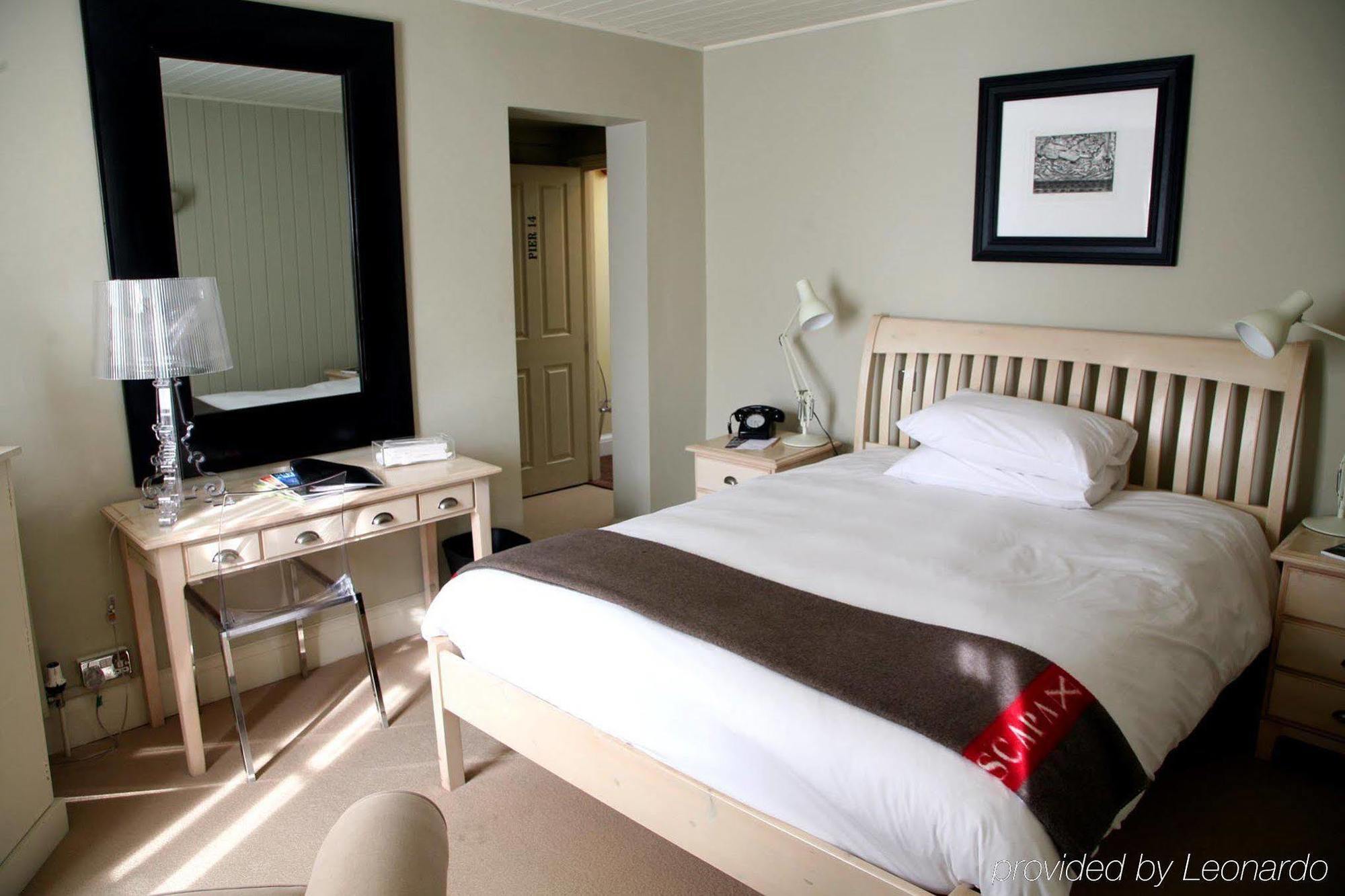 The Pier Hotel ハリッジ 部屋 写真